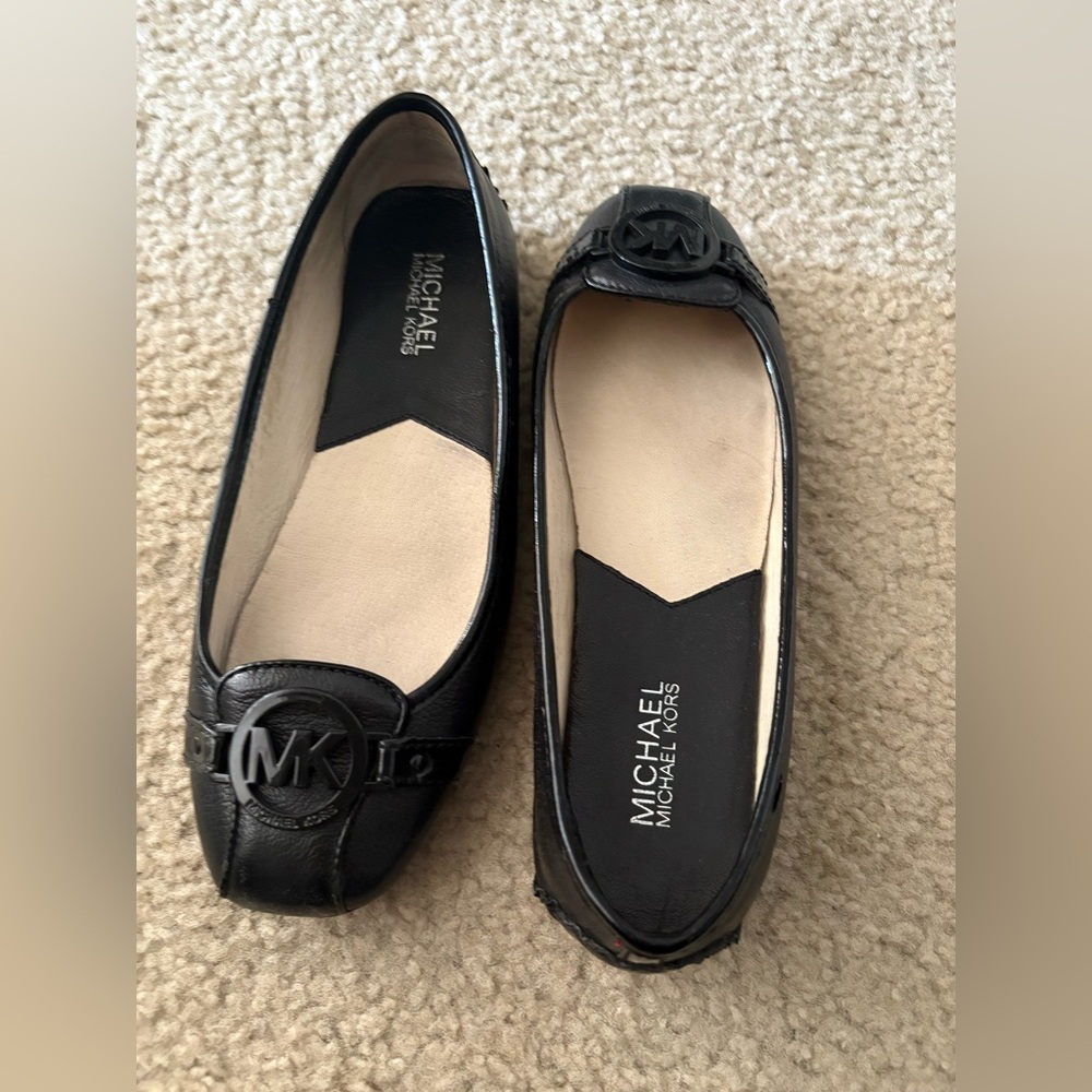 Michael Kors black logo loafers Size 8 1/2